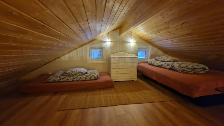 Feriehus Pa Bondegard, Med Batutleie